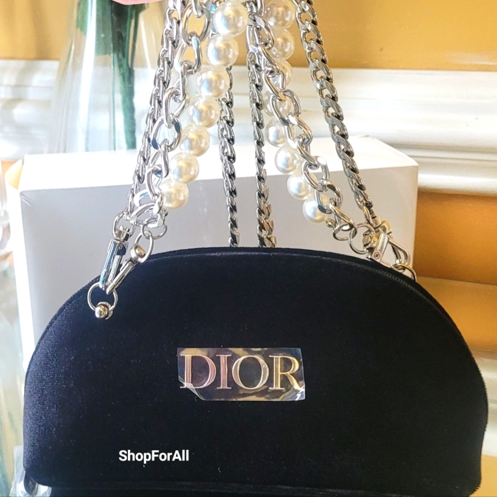 Dior - Picture 3 of 15